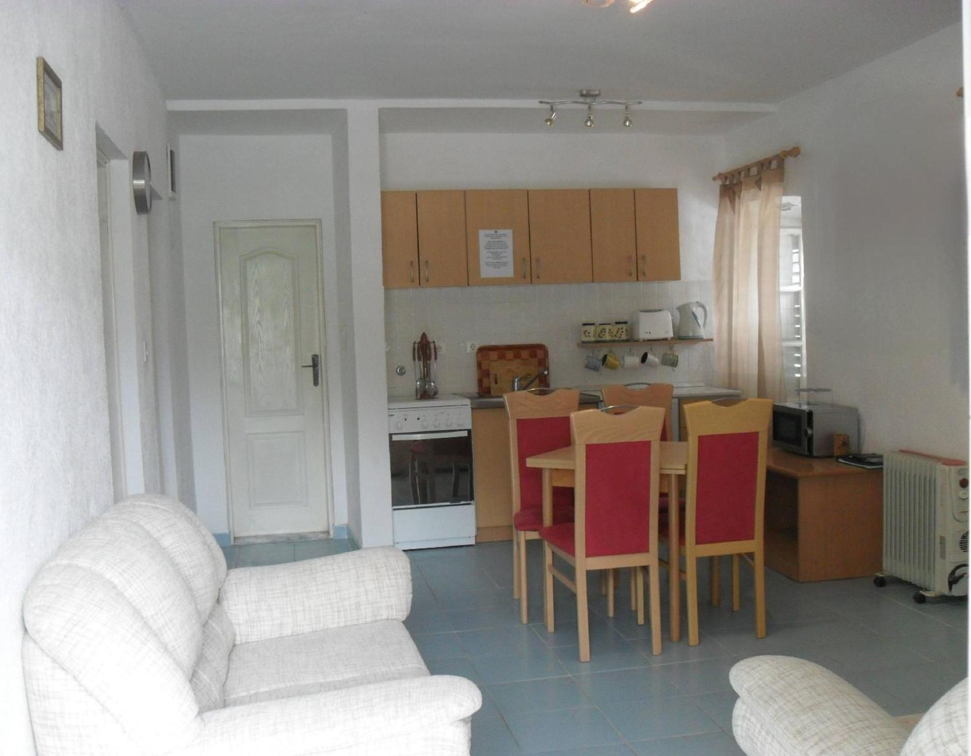 Seaside Apartments And Rooms Kotor Exterior photo